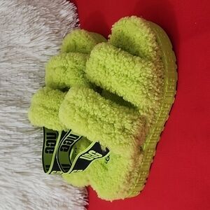 UGG Oh Fluffita Platform Slippers Vibrant Lime